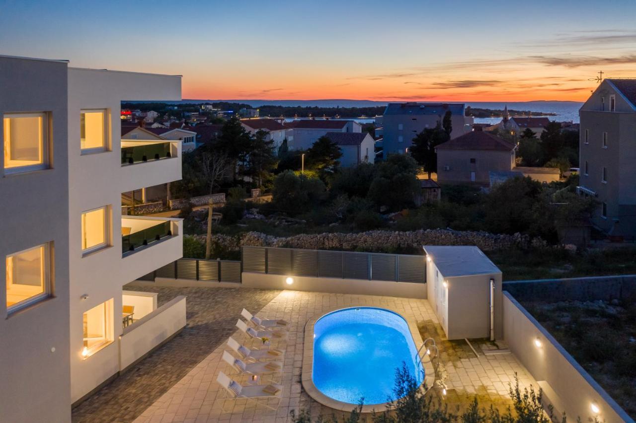 Villa Lena Luxury Apartments Novalja Exterior photo